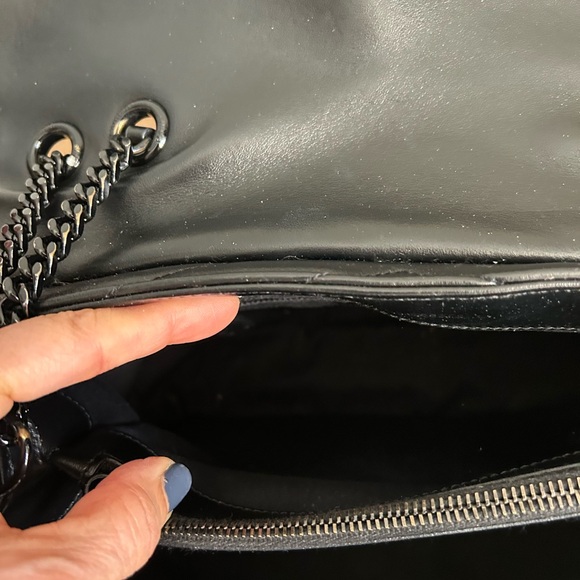 Saint Laurent Black Quilted Leather Shoulder Bag with Chain Strap - Picture 10 of 17